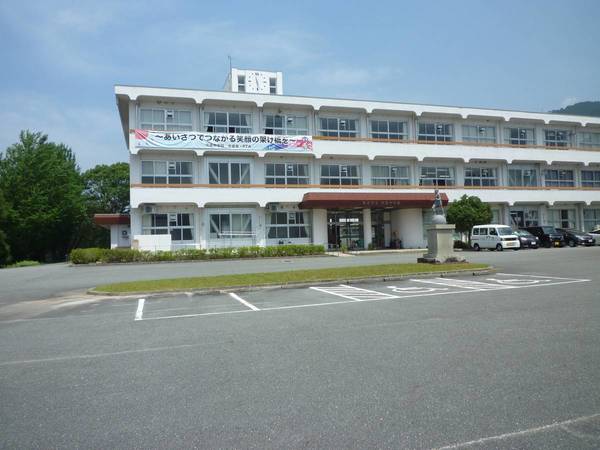 中学校　市島中学校（中学校）まで3380m