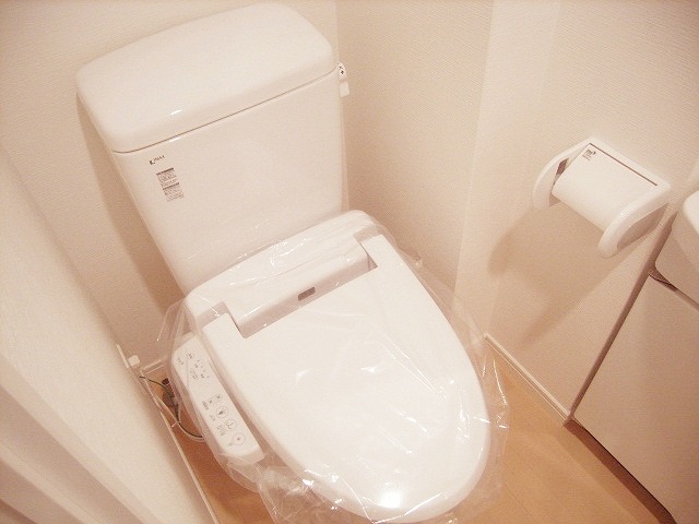 トイレ　別号室