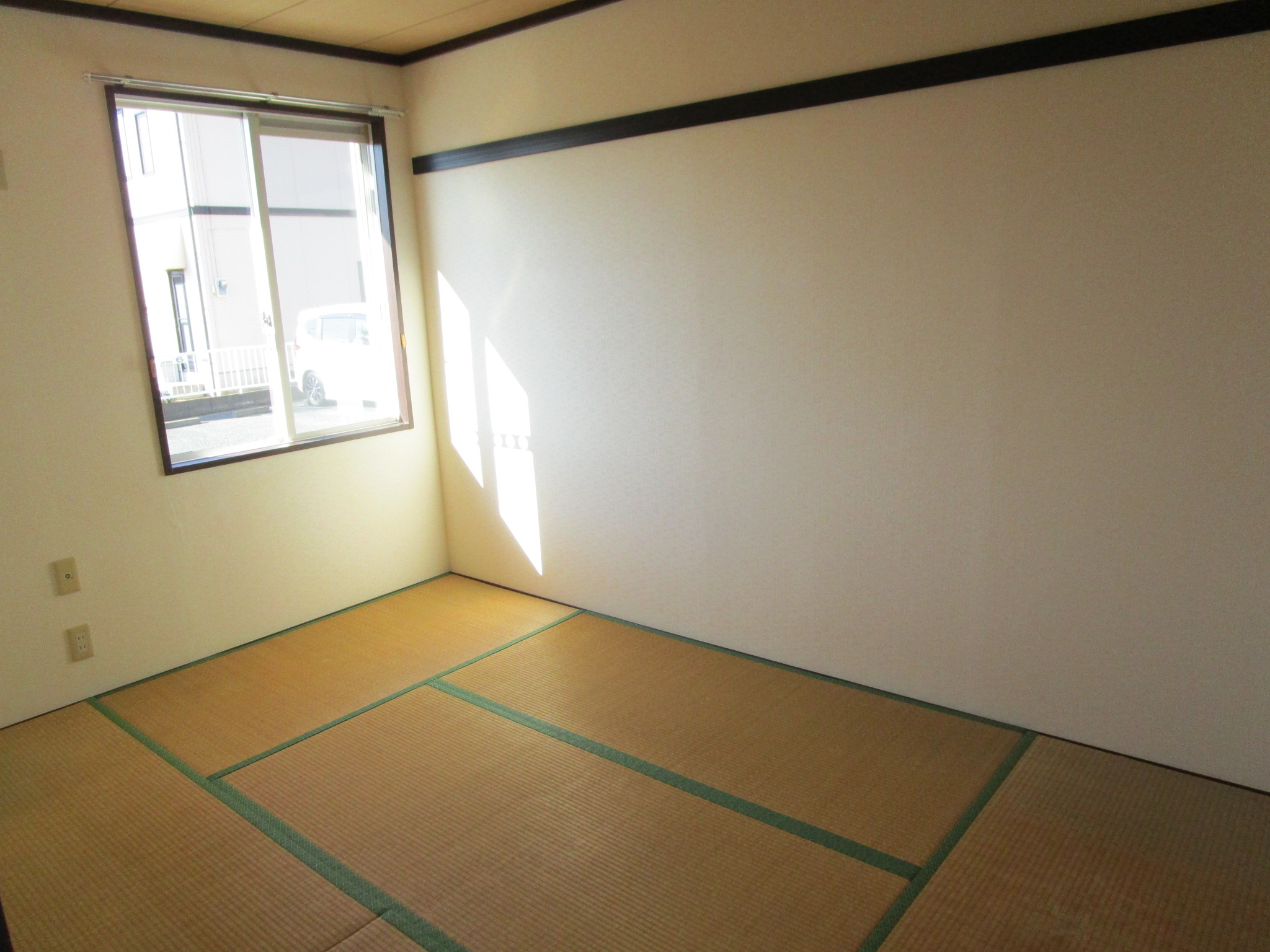 その他部屋・スペース　南側の和室６帖