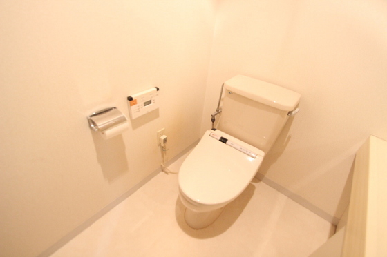 トイレ　※別部屋の写真です