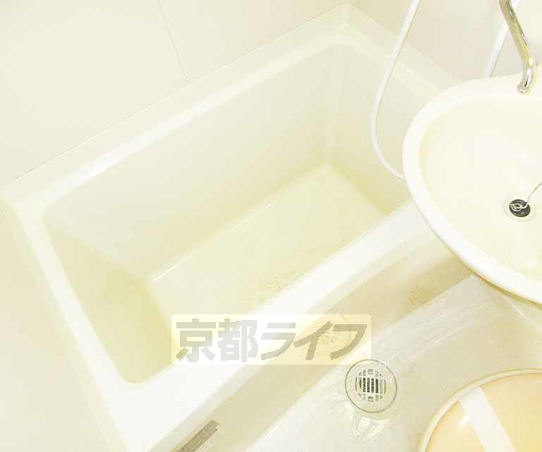 バス・シャワールーム　快適にお使いいただけるユニットバスです