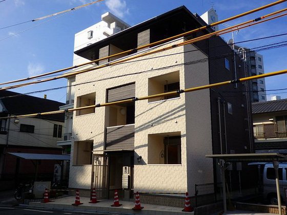 広島県広島市中区西白島町（アパート）の賃貸物件の外観