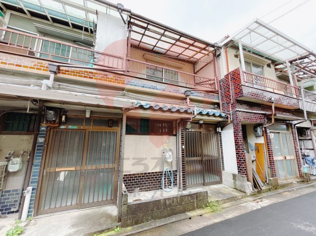 Re-Home神野町の建物外観