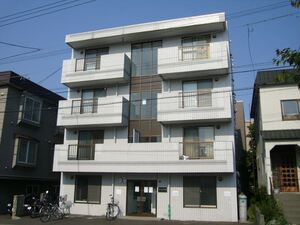 アーバン平岸の建物外観