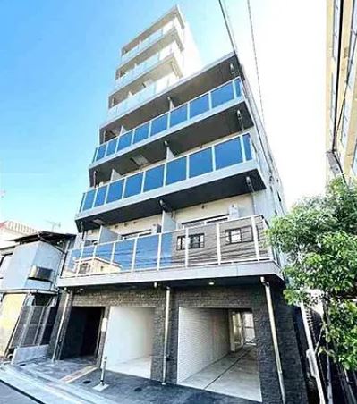 【大田区羽田のマンションの建物外観】