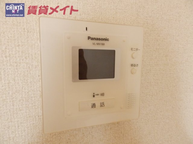 【鈴鹿市弓削のマンションのセキュリティ】