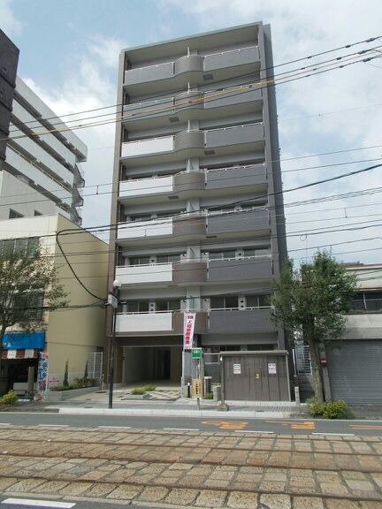 熊本市中央区新町のマンションの建物外観