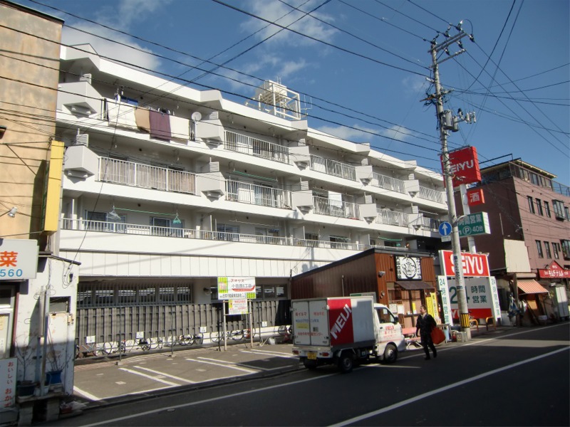 吉田宮町ビルの建物外観