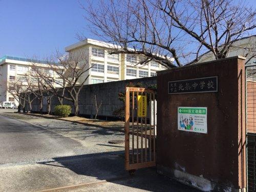 【石がけ六番館の中学校】