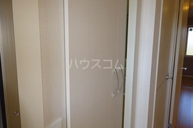 【クレセントIIの収納】