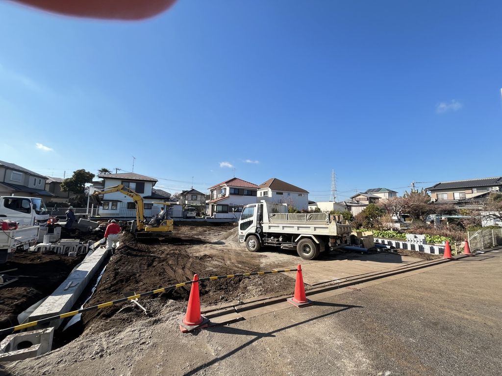 【町田市金森のアパートのロビー】