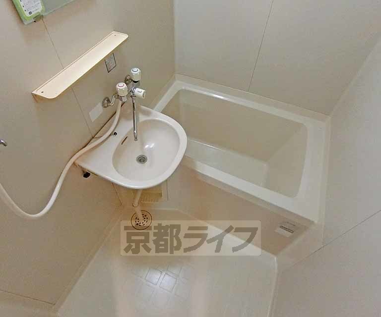 バス・シャワールーム　バスです。