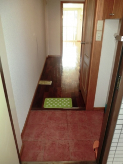 玄関　グレイス門真南