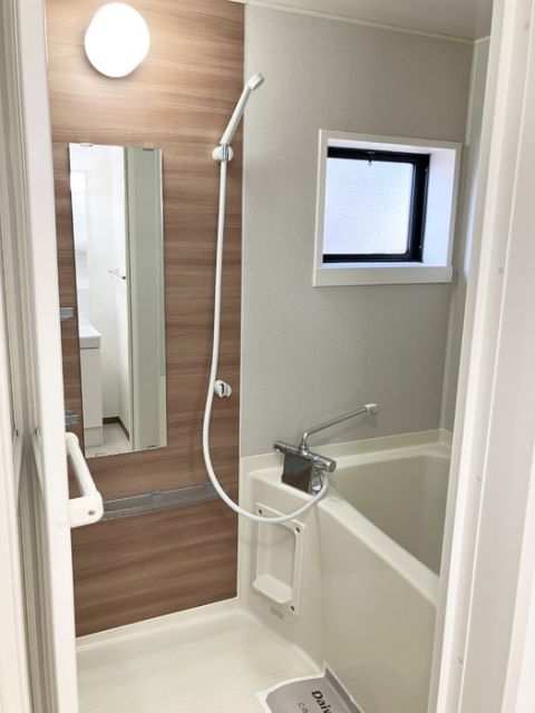 バス・シャワールーム