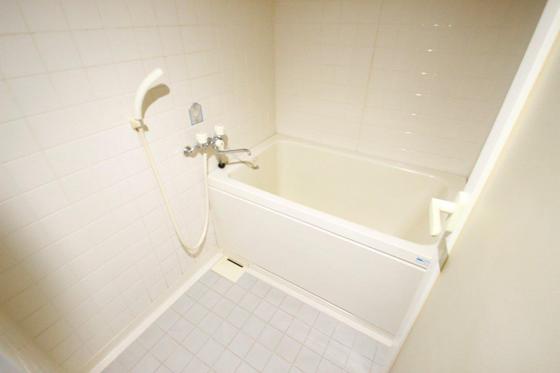 バス・シャワールーム　別部屋の写真です。