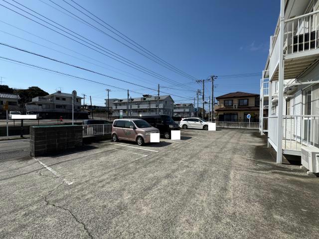 駐車場　駐車場