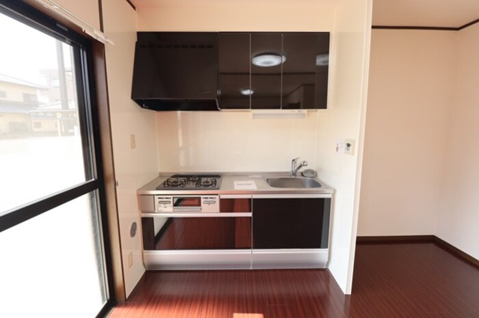 キッチン　システムキッチン（ガスコンロ付）