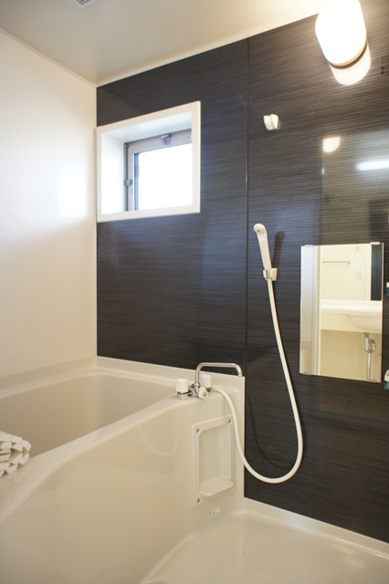 バス・シャワールーム　図面と現状に相違がある場合には現状を優先