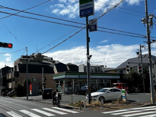 コンビニ　ファミリーマート 大田東矢口三丁目店（コンビニ）まで327m