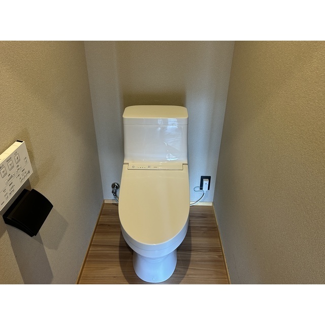 トイレ　トイレもきれいです