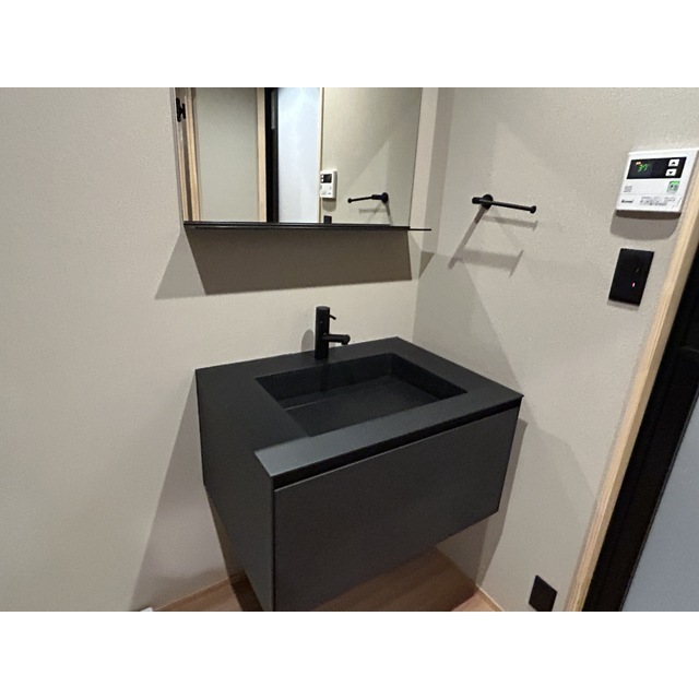 洗面設備　広い洗面スペース