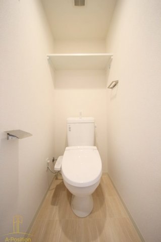 トイレ　ララプレイス大阪福島アビリテ