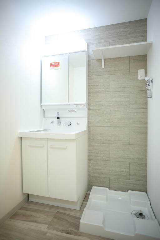 洗面設備　写真は類似です。同じコンセプトの写真です。