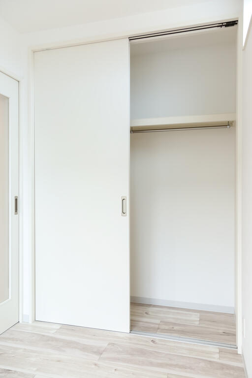 収納　写真は類似です。同じコンセプトの写真です。