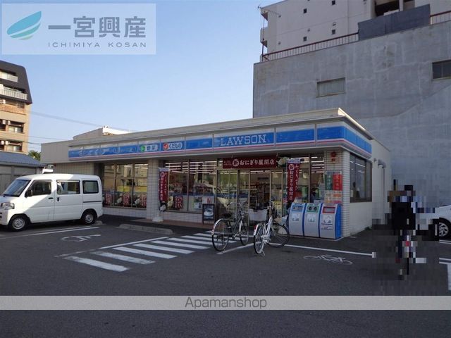 コンビニ　ローソン（コンビニ）まで162m