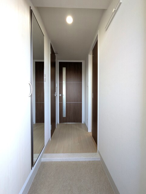 玄関　４０５号の建築中の写真