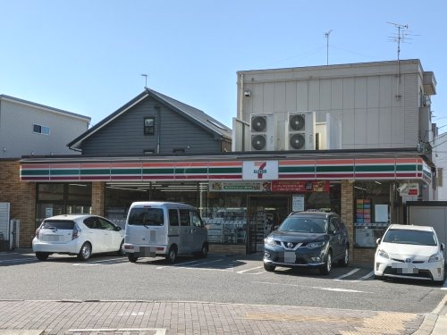 コンビニ　セブン-イレブン 名古屋仲田１丁目店（コンビニ）まで669m