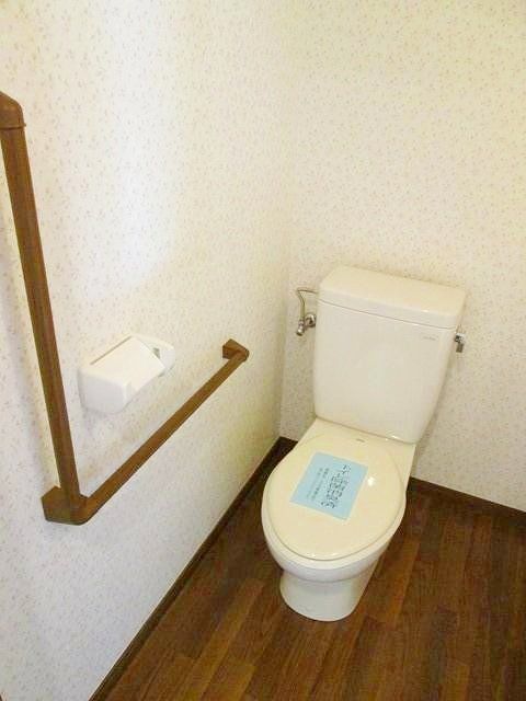 トイレ　同物件別部屋参考