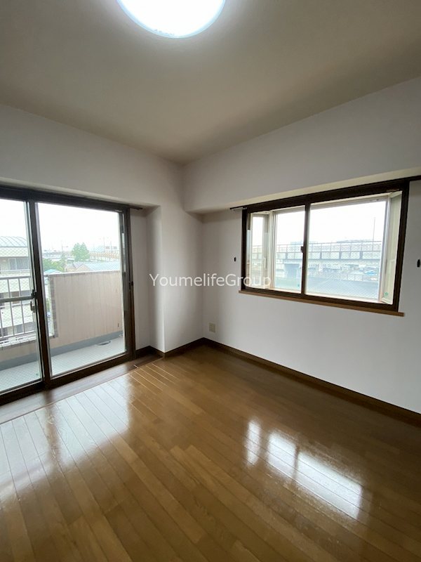 居室・リビング　※別部屋参考写真※