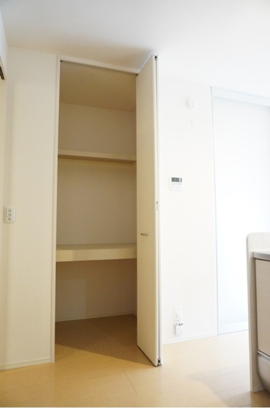 収納　図面と現状に相違がある場合には現状を優先