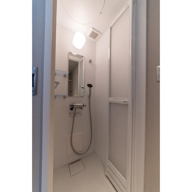 バス・シャワールーム　シャワールーム