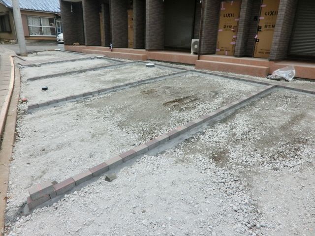 駐車場　敷地内にの駐車場です（数に限りがあります）