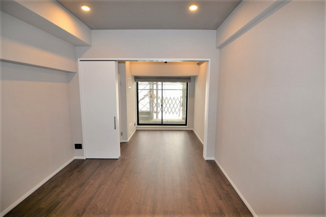 居室・リビング　写真は同マンションの別のお部屋のものです