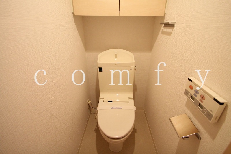トイレ　ウォシュレット付きトイレ
