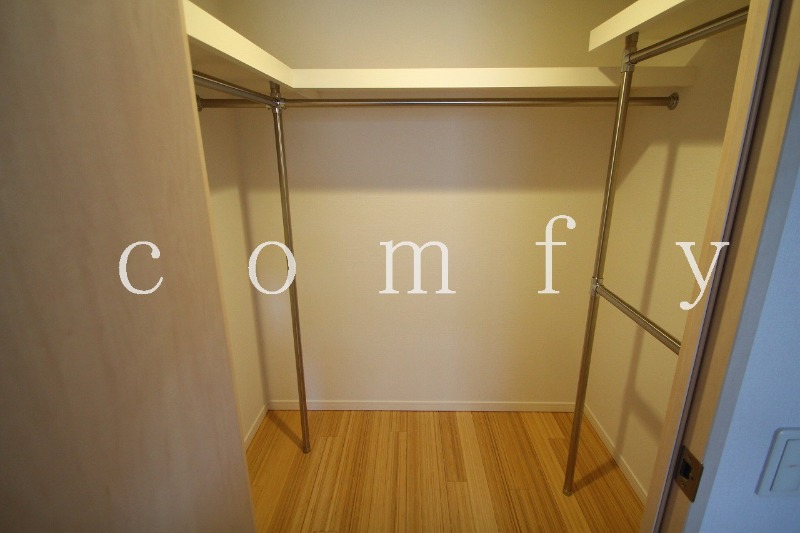 収納　クローゼット