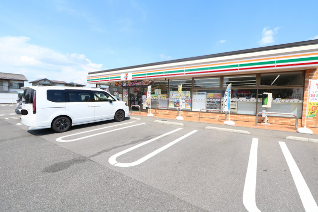 コンビニ　セブンイレブン　宇都宮兵庫塚店（コンビニ）まで850m