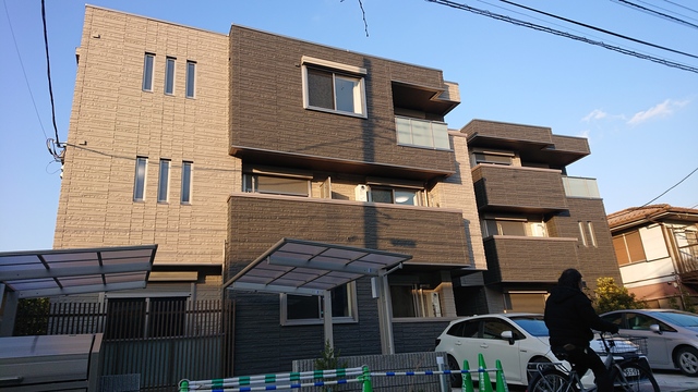 建物外観　積水ハウスのシャーメゾン