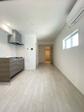 居室・リビング　※同物件別号室参考写真