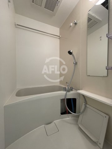 バス・シャワールーム　ワールドアイ難波南PORTA　浴室