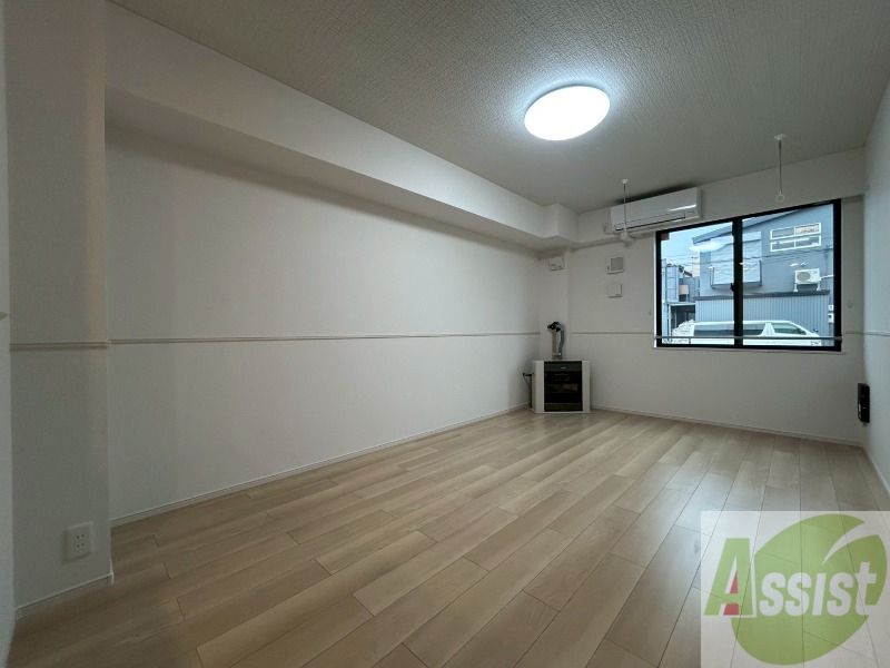 居室・リビング　広くてキレイなお部屋が広がっていて、充実した生活が送れそう。