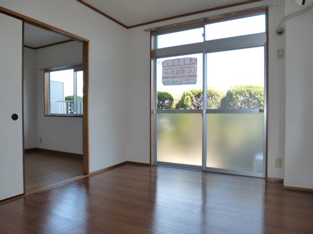 居室・リビング　洋室