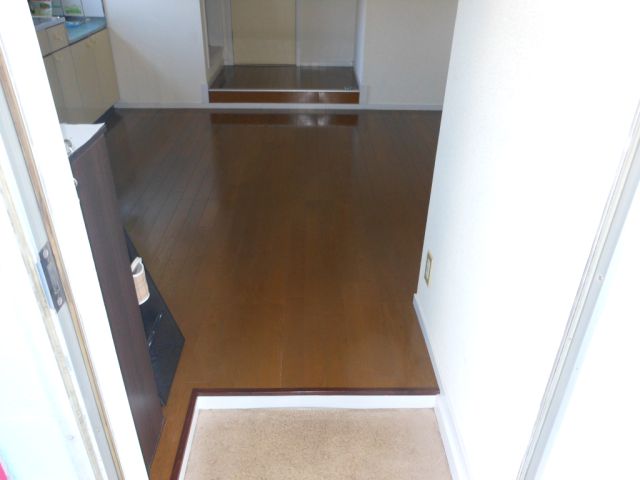 玄関　玄関から見たお部屋♪