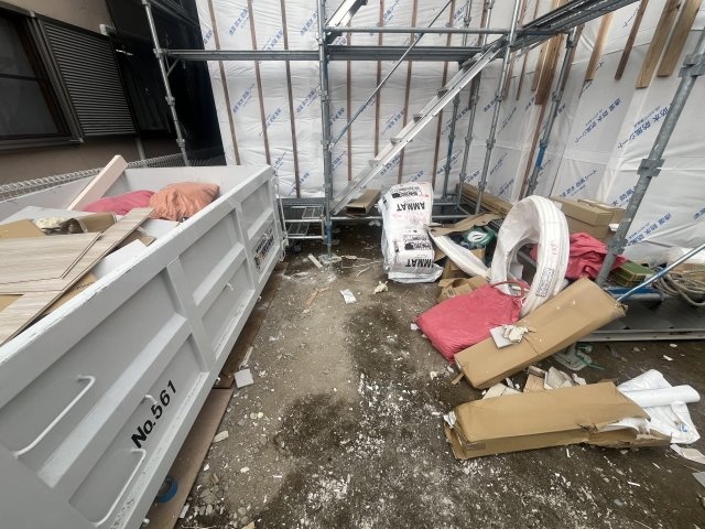 駐車場　建設中