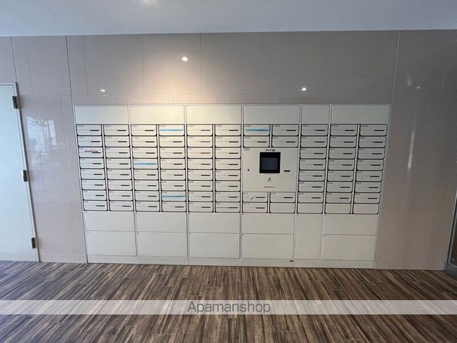 ロビー　ロビー