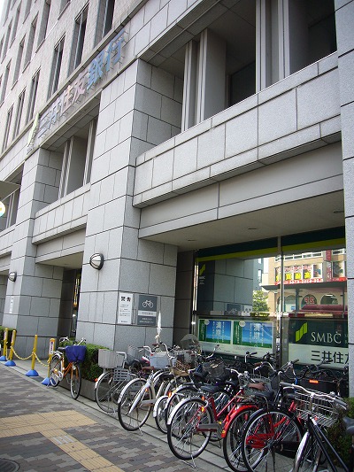 銀行　三菱ＵＦＪ銀行天六支店（銀行）まで95m