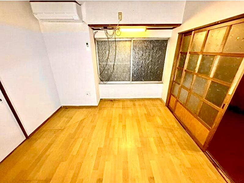 居室・リビング　エアコン付き！